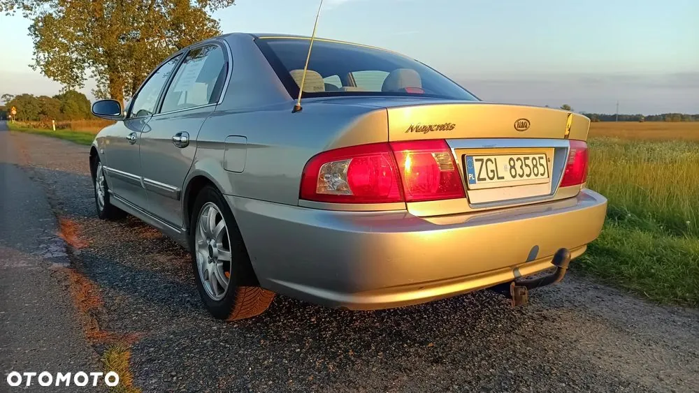 Kia Magentis 2004 photo 5