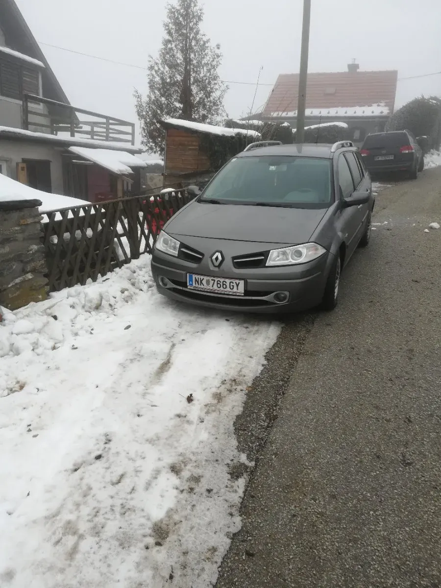 Renault Megane 2008 photo 2