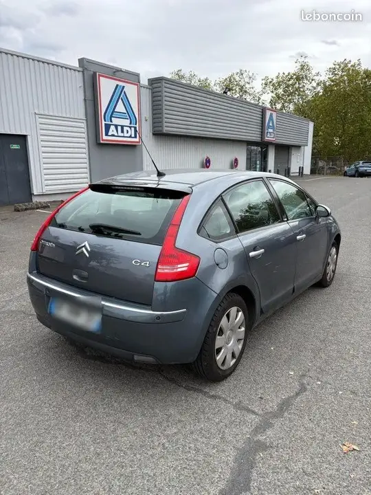 Citroen C4 2007 photo 2