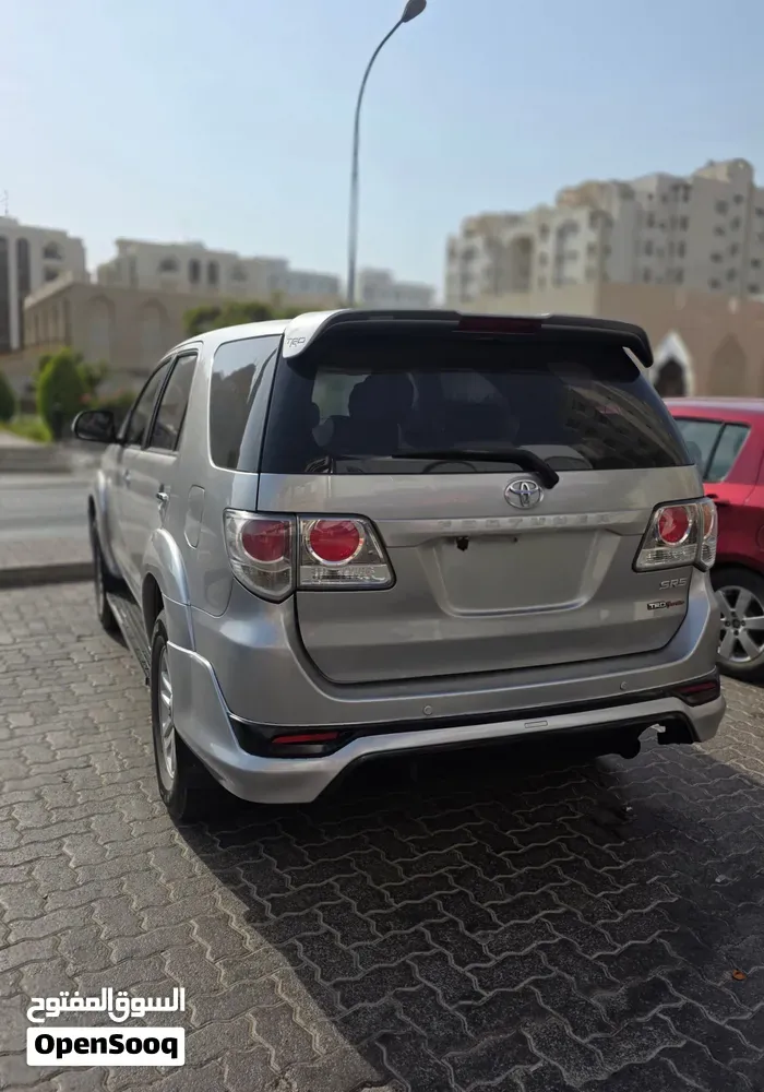 Toyota Fortuner 2015 photo 2