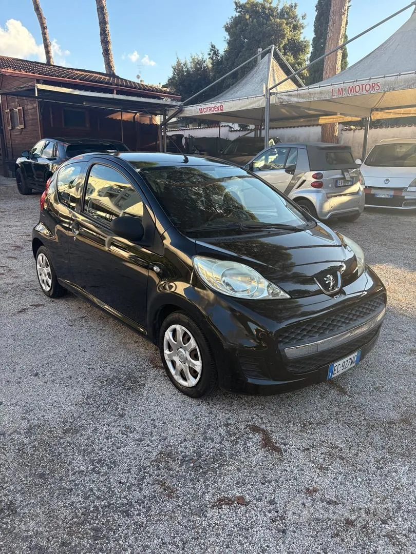 Peugeot 107 2010 photo 3