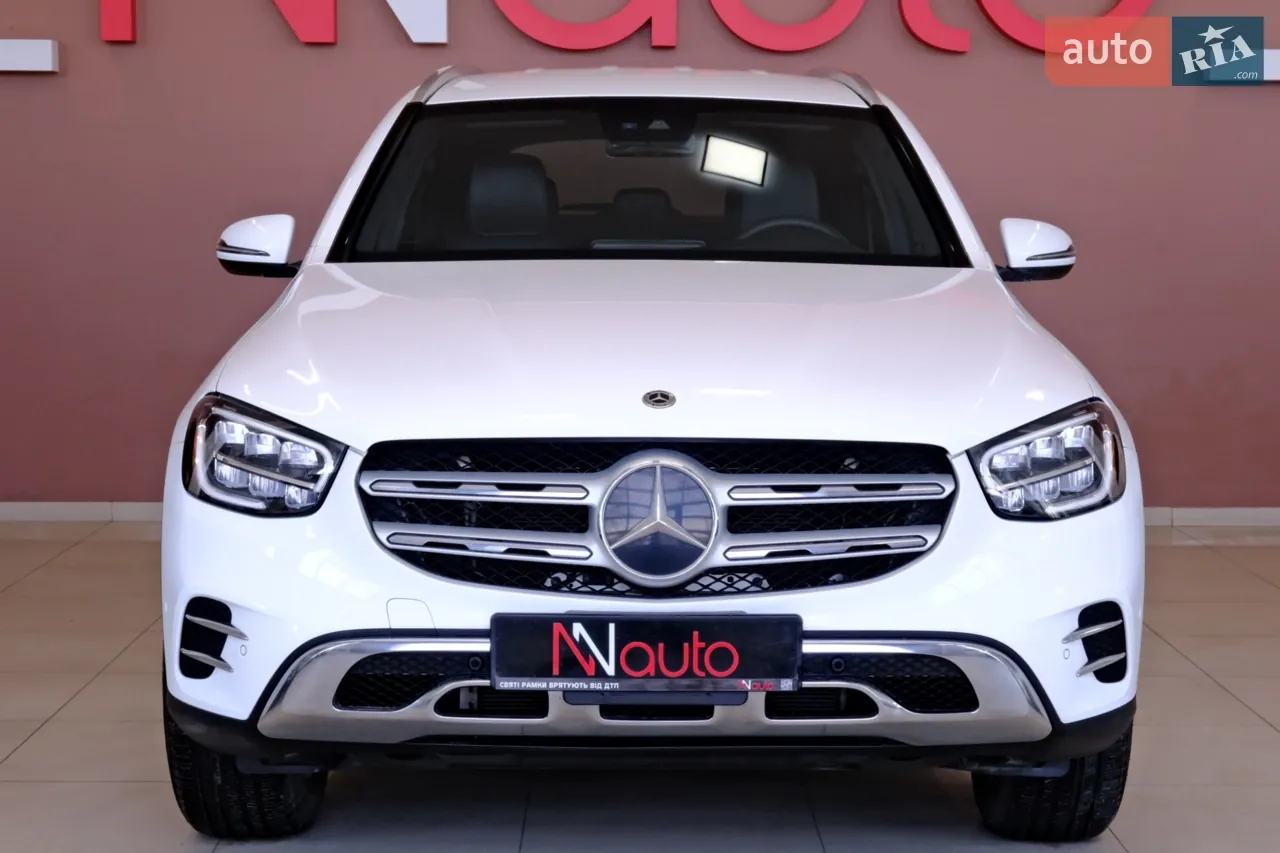 Mercedes-Benz Glc-Class 2022 photo 2