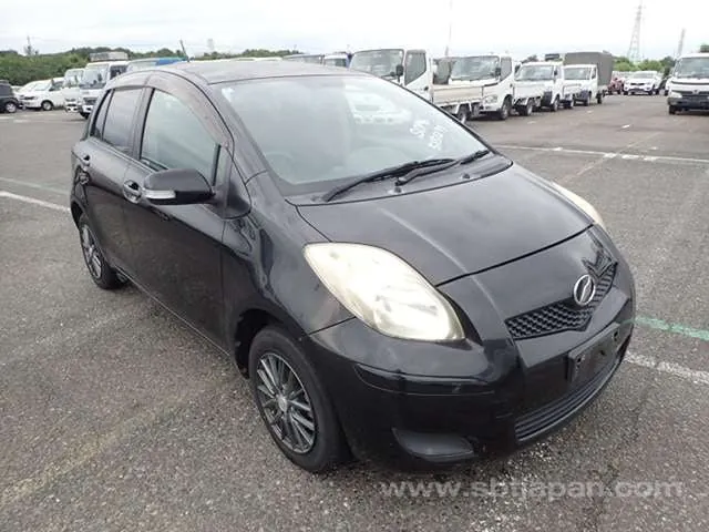 Toyota Vitz F