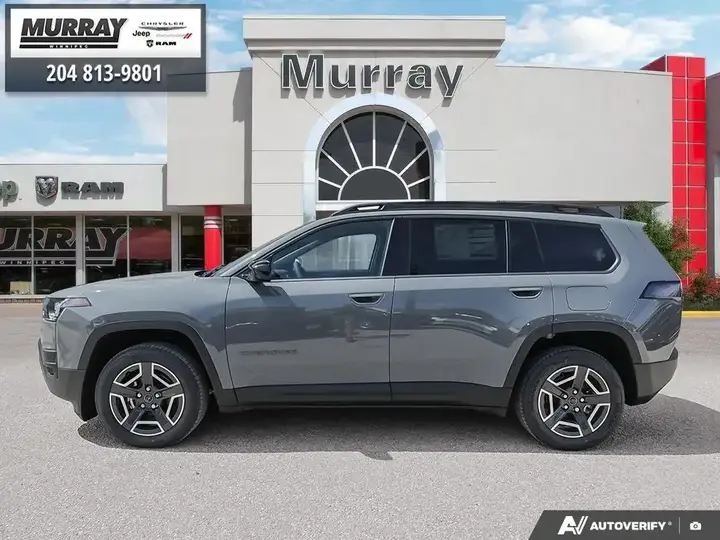 Jeep Cherokee 2026 photo 2