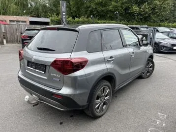 Suzuki Vitara 2023 photo 3