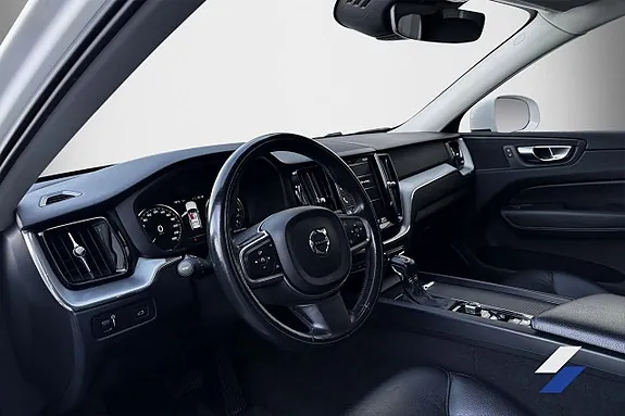 Volvo Xc60 2018 photo 4