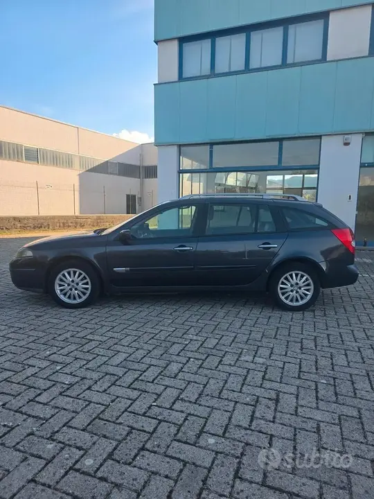 Renault Laguna 2007 photo 4