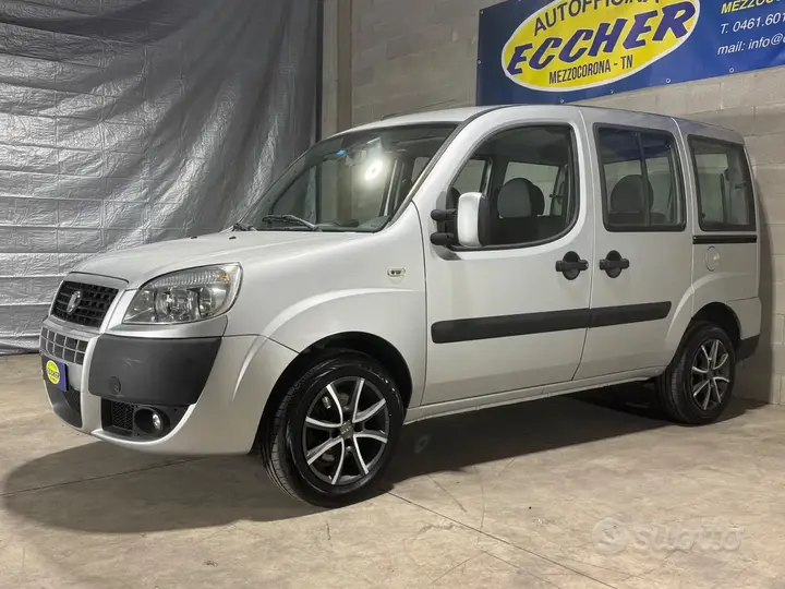 Fiat Doblo 2009 photo 3