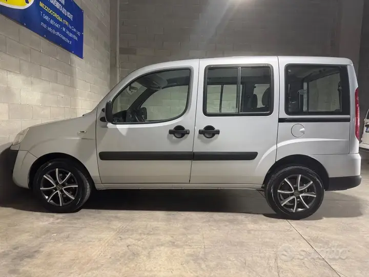 Fiat Doblo 2009 photo 5