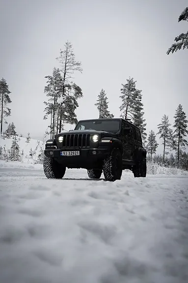 Jeep Wrangler 2023 photo 3