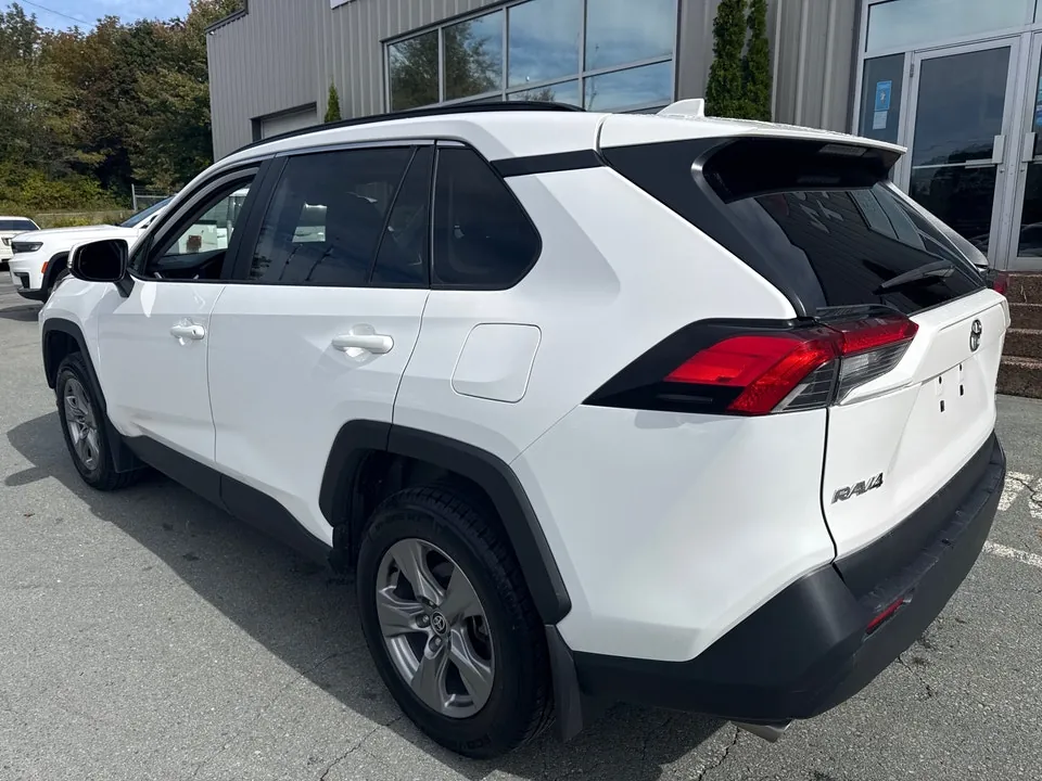 Toyota Rav4 2024 photo 3