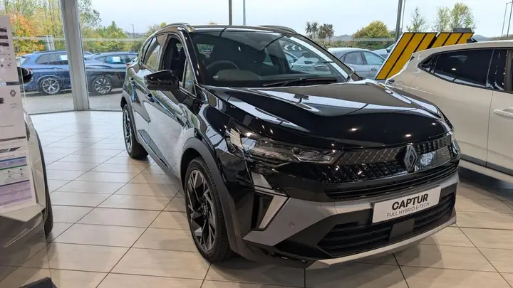 Renault Captur 2026 photo 2