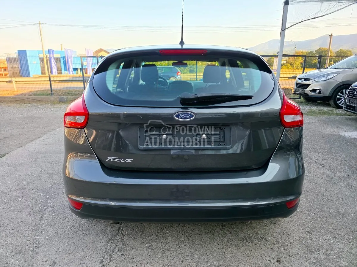 Ford Focus 2015 photo 5