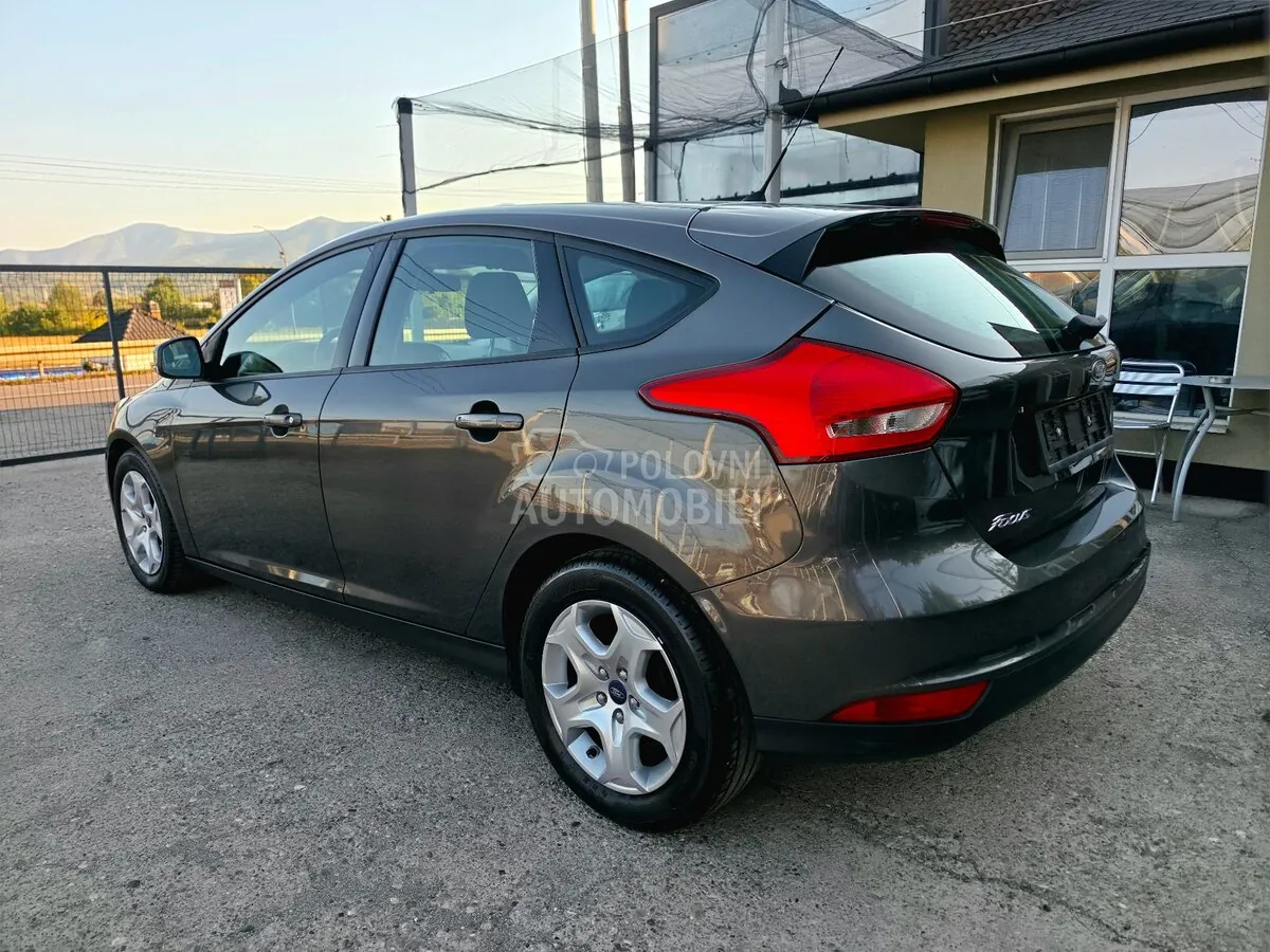 Ford Focus 2015 photo 4