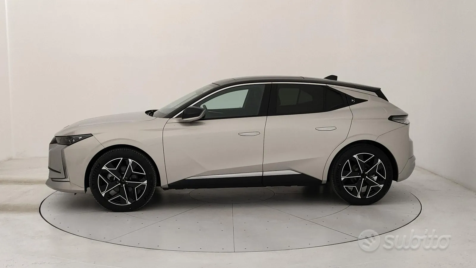 DS Automobiles Ds 4 2025 photo 2