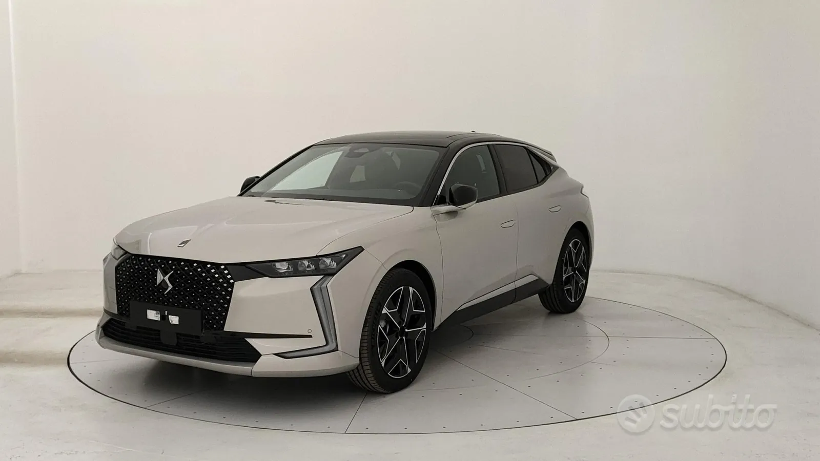 DS Automobiles Ds 4