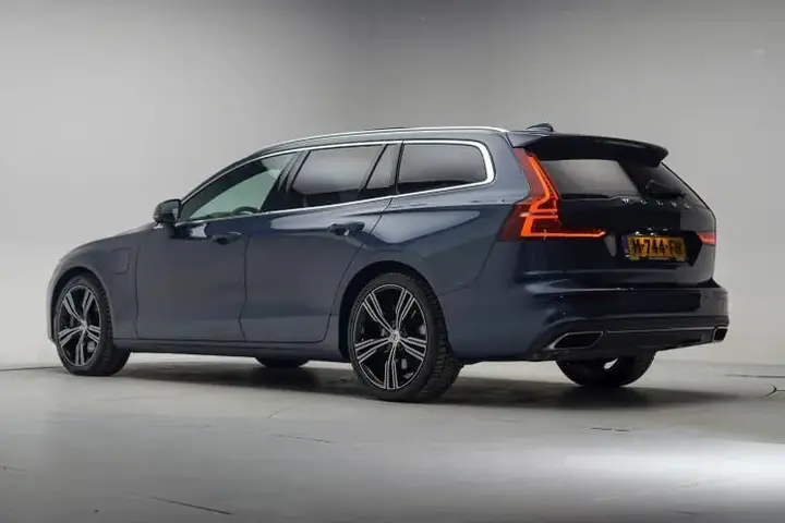 Volvo V60 2020 photo 3