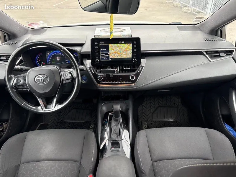 Toyota Corolla 2019 photo 2
