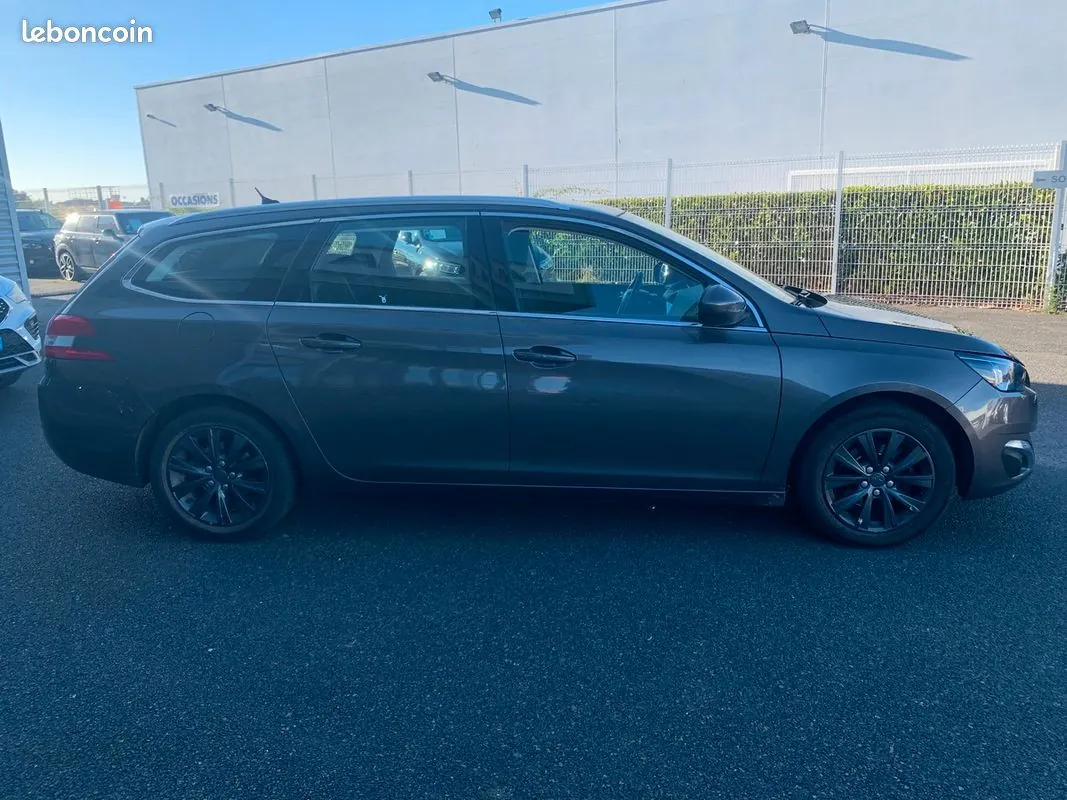 Peugeot 308 2016 photo 4