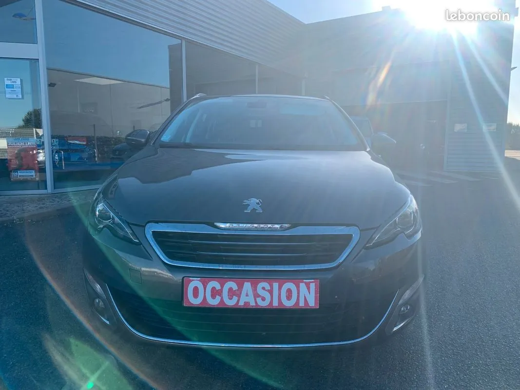 Peugeot 308 2016 photo 2
