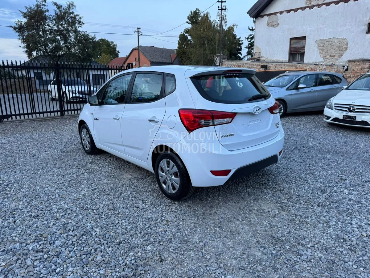 Hyundai Ix20 2011 photo 3