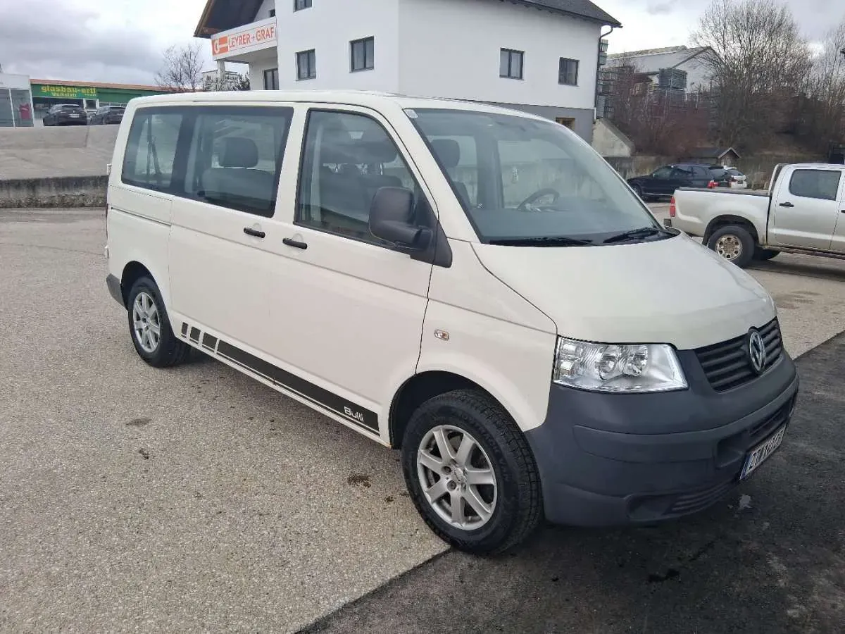 Volkswagen T5 2008 photo 3