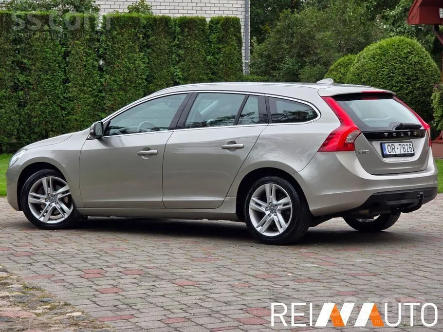 Volvo V60 2011 photo 3