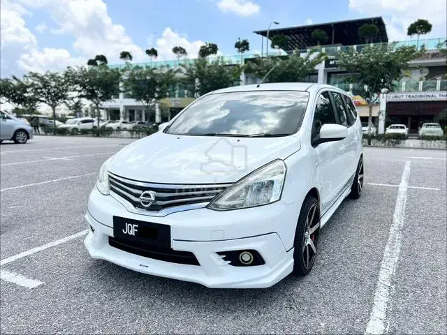 Nissan Grand Livina