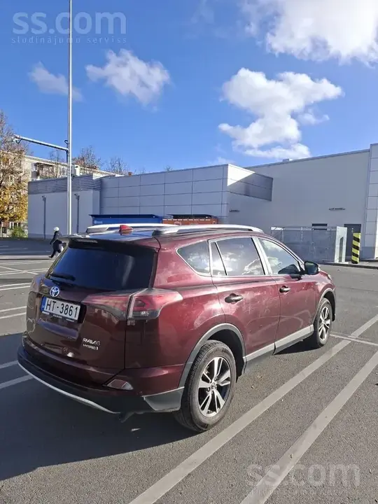 Toyota Rav4 2016 photo 4
