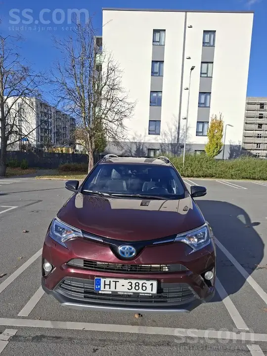 Toyota Rav4 2016 photo 2