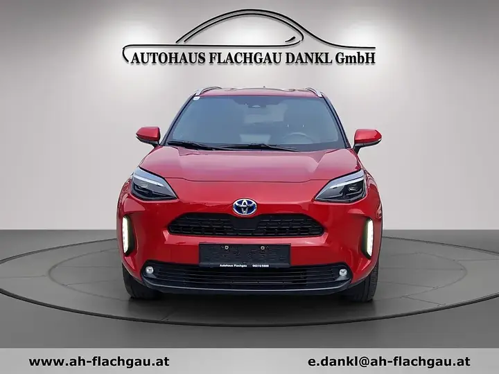 Toyota Yaris Cross 2022 photo 2