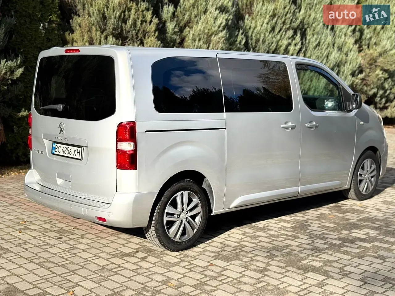 Peugeot Traveller 2017 photo 5