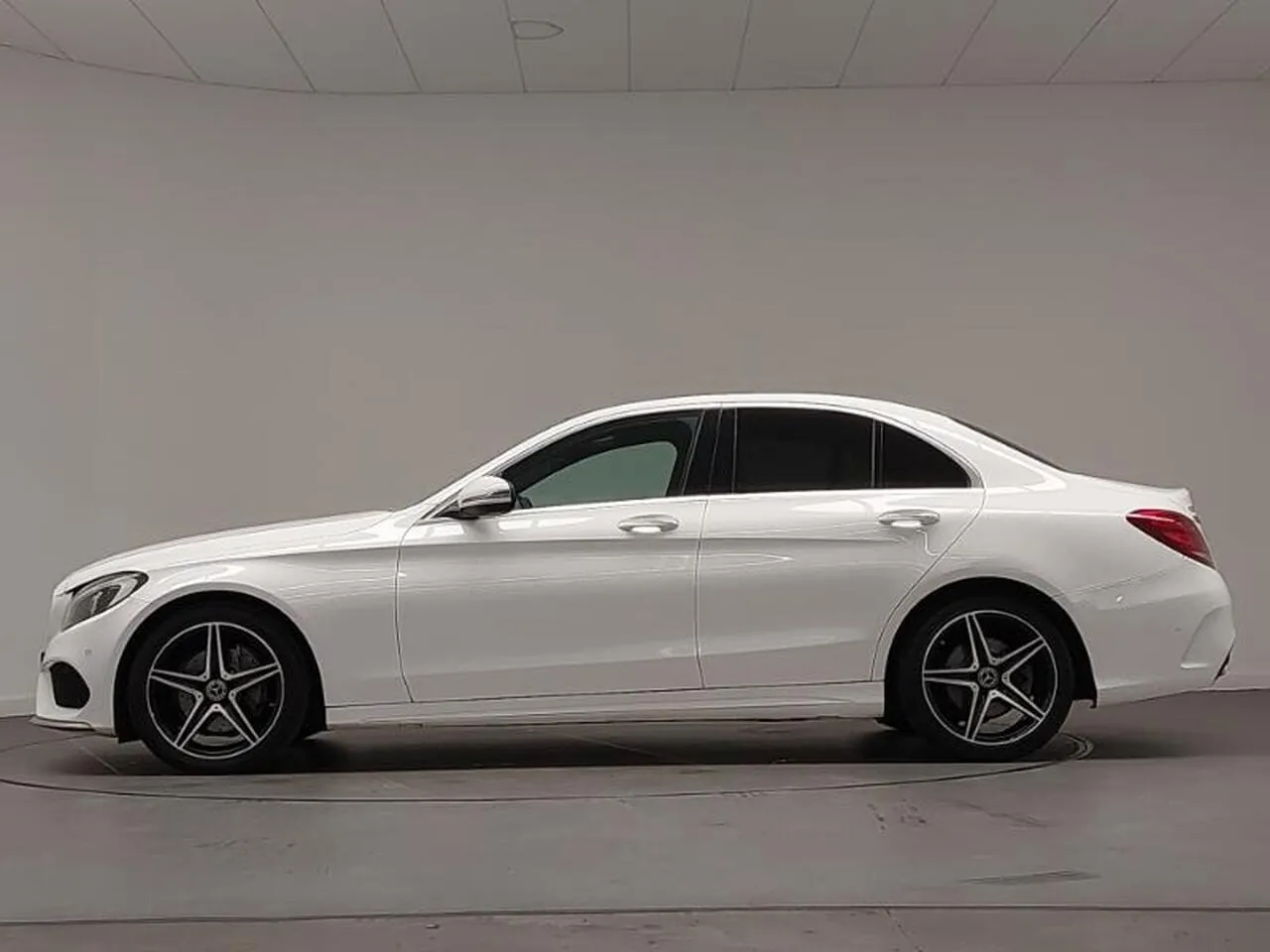 Mercedes-Benz C-Class 2016 photo 4