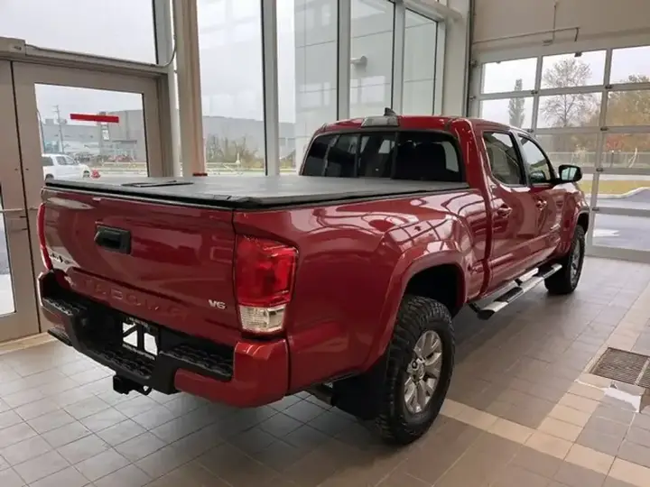 Toyota Tacoma 2017 photo 3