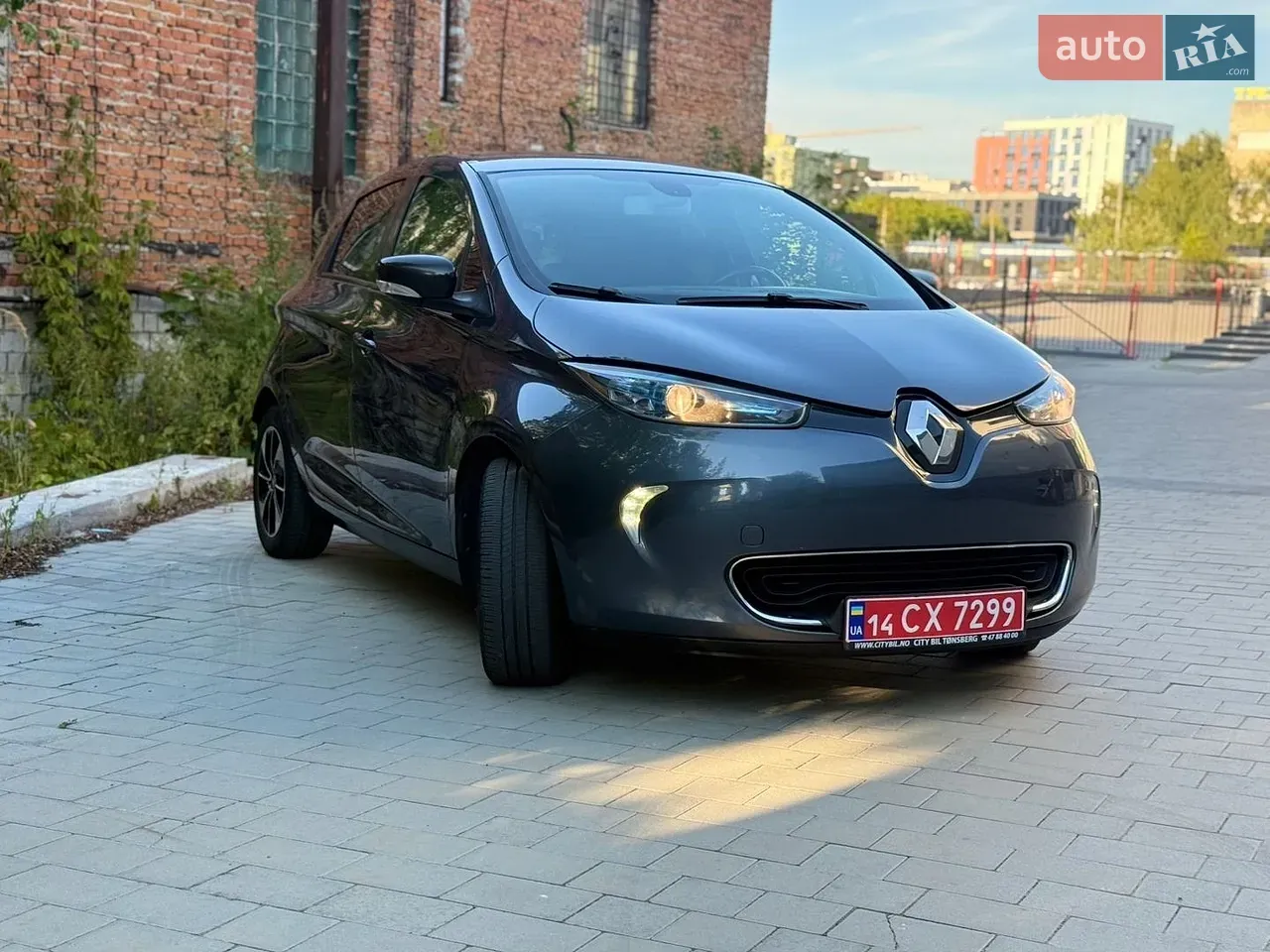 Renault Zoe 2018 photo 2