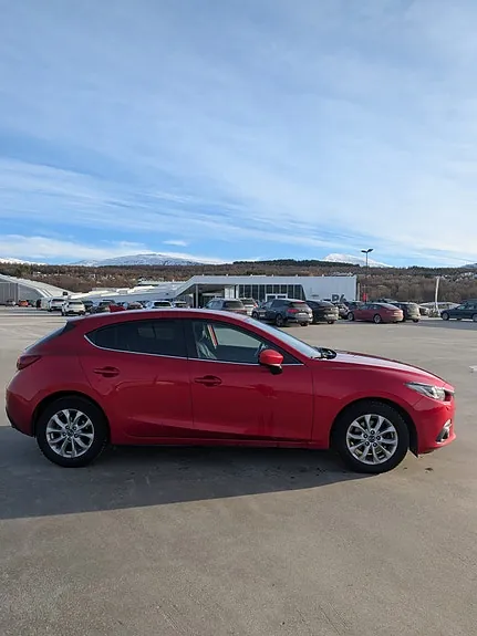 Mazda 3 2015 photo 3