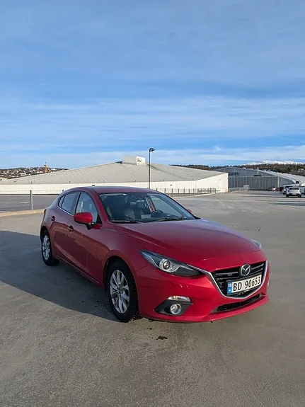 Mazda 3 2015 photo 4