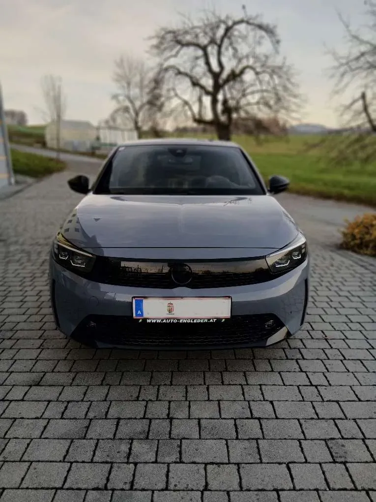 Opel Corsa 2024 photo 2