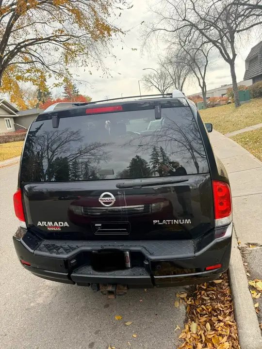 Nissan Armada 2012 photo 3