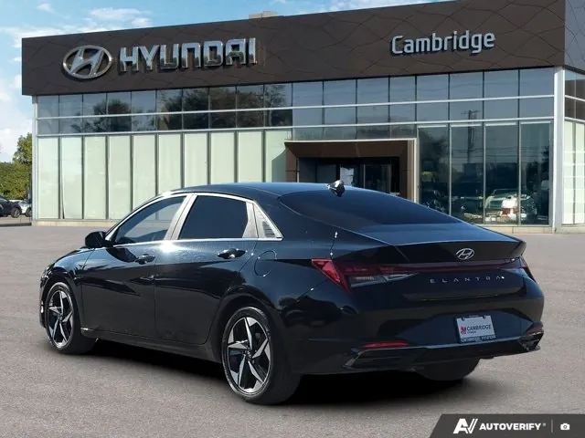 Hyundai Elantra 2023 photo 3