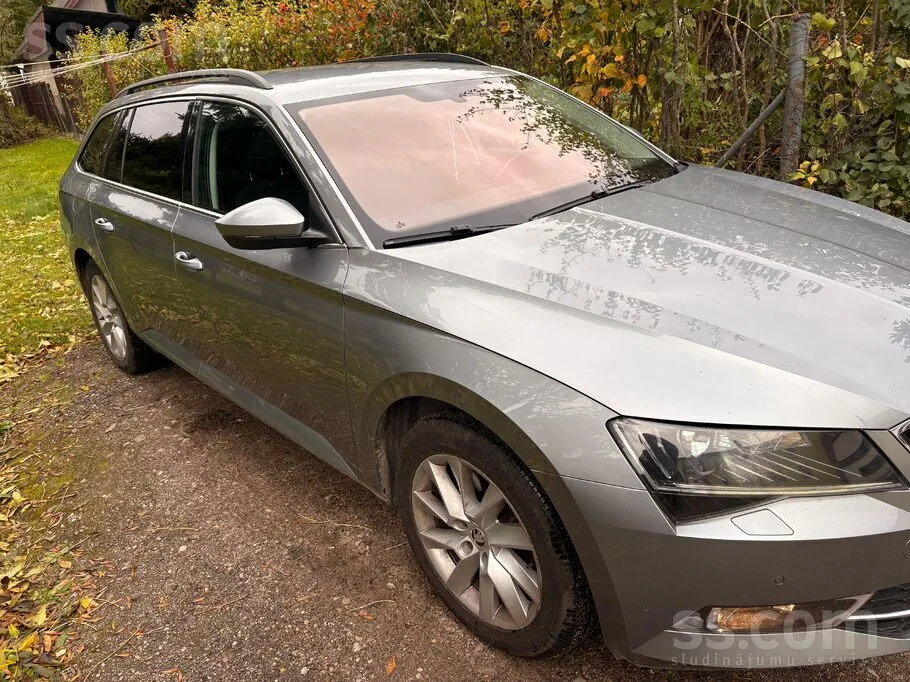 Skoda Superb 2019 photo 3