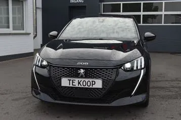 Peugeot 208 2021 photo 2