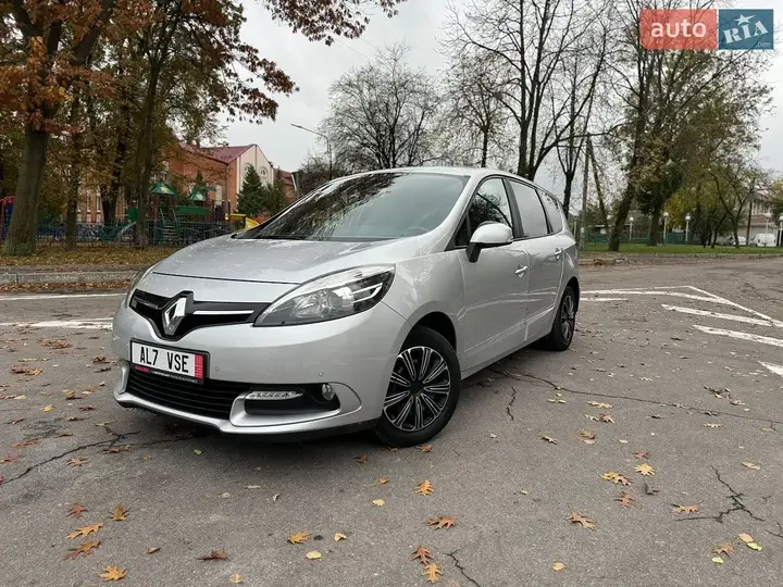 Renault Grand Scenic 2015 photo 5