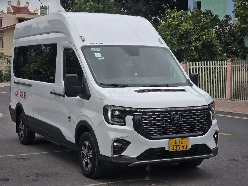 Ford Transit 2024 photo 3