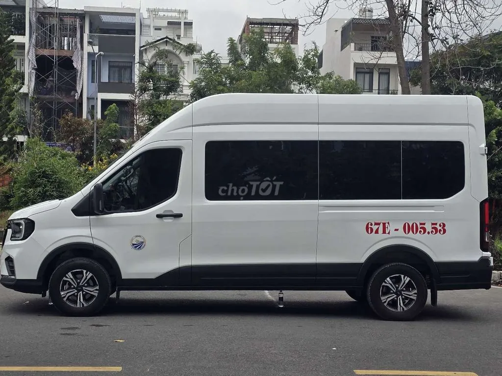 Ford Transit 2024 photo 4