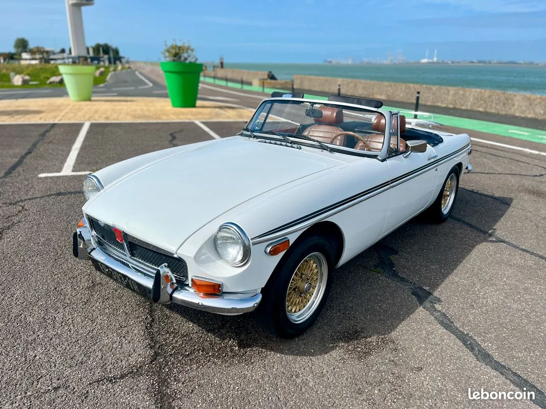 MG B 1974 photo 3