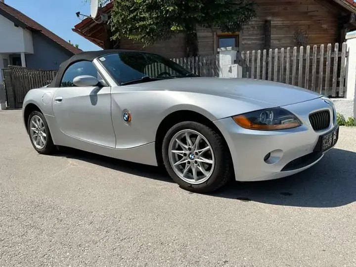 BMW Z4 2004 photo 3