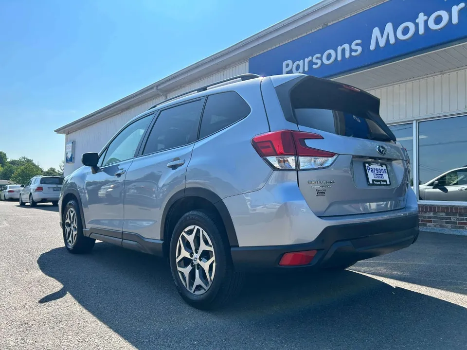 Subaru Forester 2021 photo 3