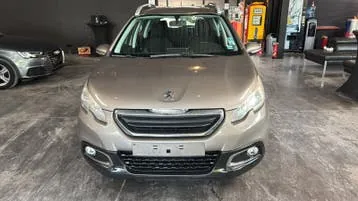 Peugeot 2008 2014 photo 2