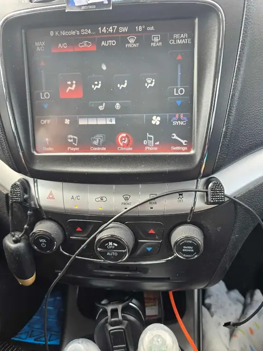 Dodge Journey 2014 photo 2